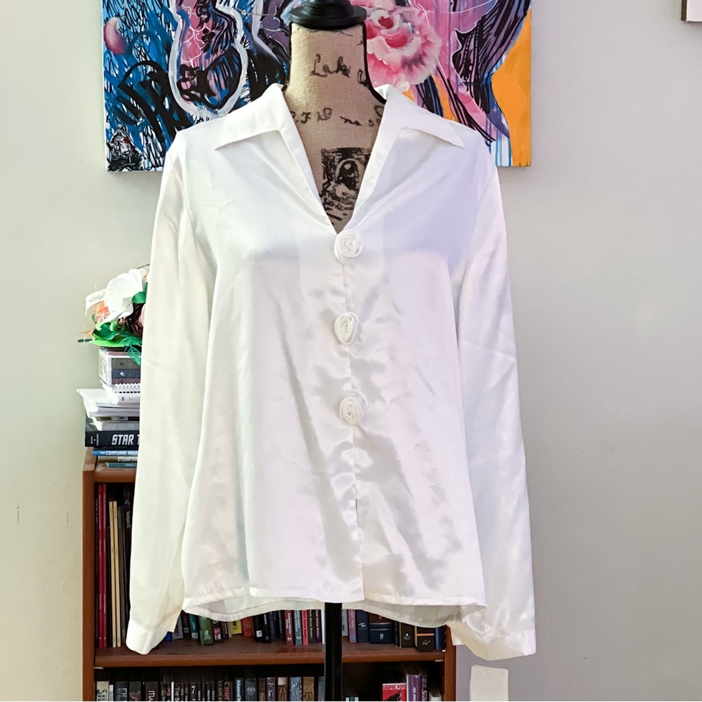 Vintage Jordan 90’s Floral Button Blouse
